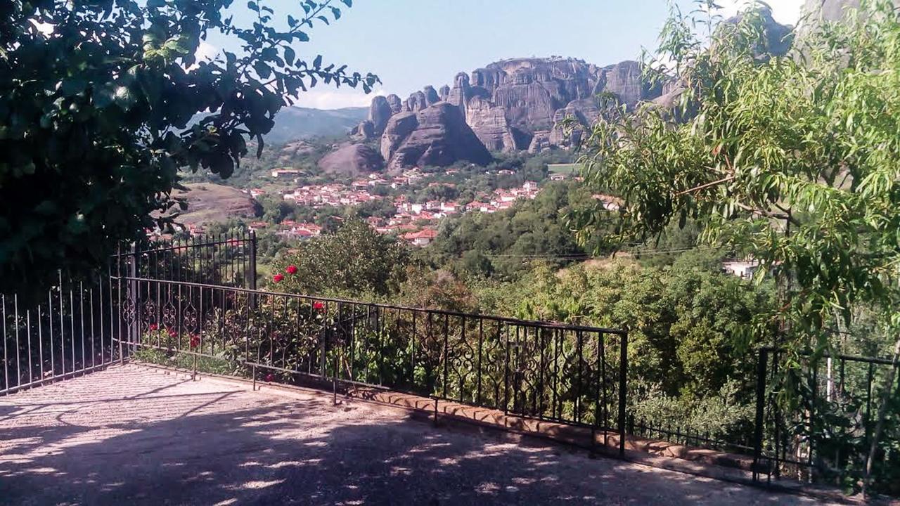 Majestic View Home Just Under Meteora Unesco Site Kalampáka Buitenkant foto